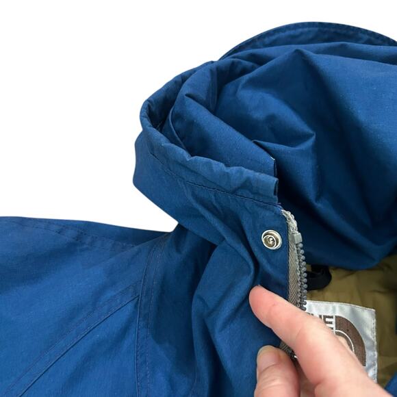 Vintage The North Face Blue Mountain Parka Hiking Jacket / Medium - - Picture 5 of 5